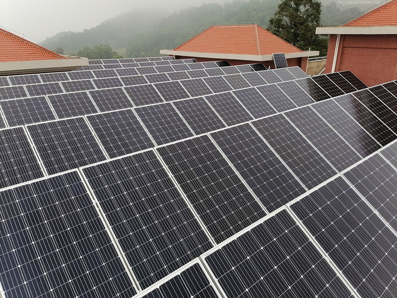 成都光伏发电:从屋顶到商圈的绿色能源革命,政策加持下的全民新选择